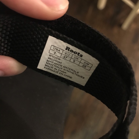 Roots Tofino Sandal size 7 (Teva style) - Picture 6 of 6